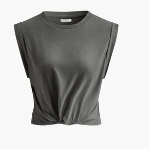 Commense gray sleeveless knotted Tee